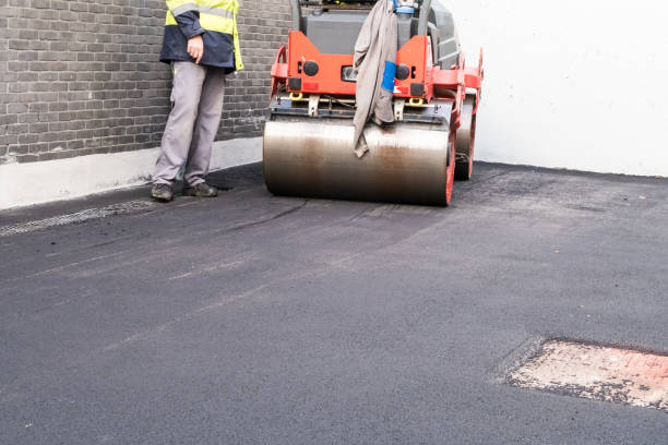 Best Concrete Driveway Installation  in Neenah, WI